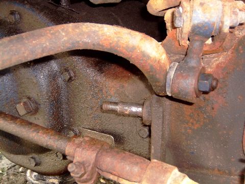 1981 Ford Bronco - Bottom shock mount waiting for the new one.
