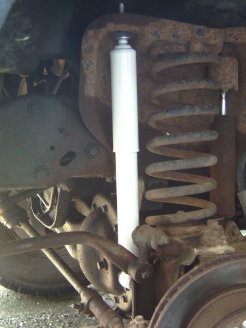 1981 Ford Bronco - Drivers shock installed and all good.