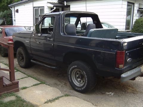1981 Ford Bronco - photoshop of rear quarters cut
