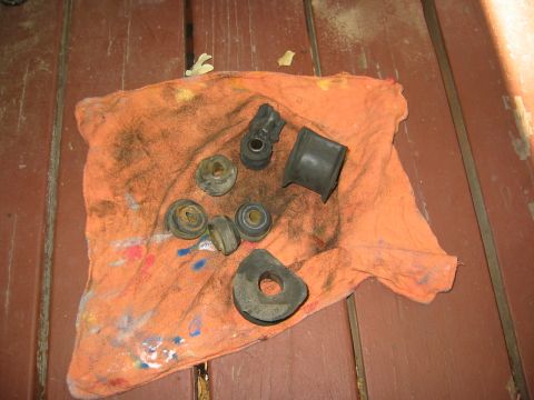 1990 Ford Bronco - the bushing that sits in the rod that connects the sway bar to the far, yeah, the one you can't just pull off, yeah, I drilled that one off…