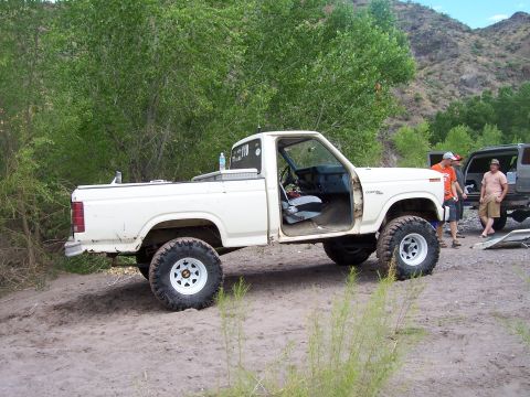Hmmm... Looks like someone got Jeep Envy !!!