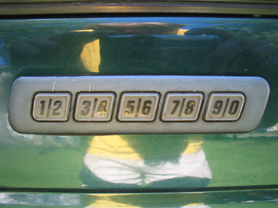 1995 Ford Taurus - Keypad entry system on a 1995 Ford Taurus door.