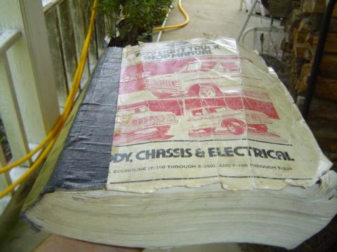 1979 Ford Bronco - This 1979 Ford Light Truck Shop Manual covers body, chassis, and electrical systems for various Ford models.