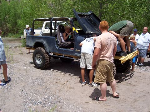 1981 Ford F-150 - Another view of the jeep