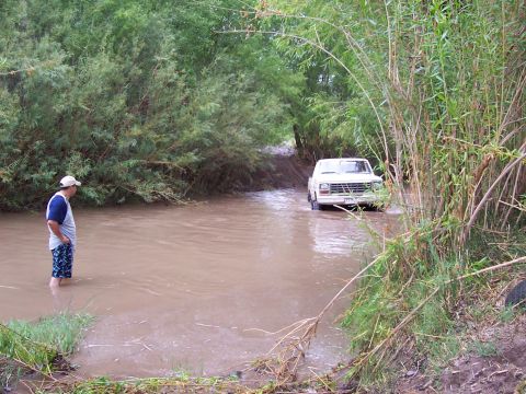 1981 Ford F-150 - Fording in the Ford!!