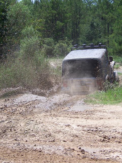 2004 Jeep Wrangler - throwing some mud!!