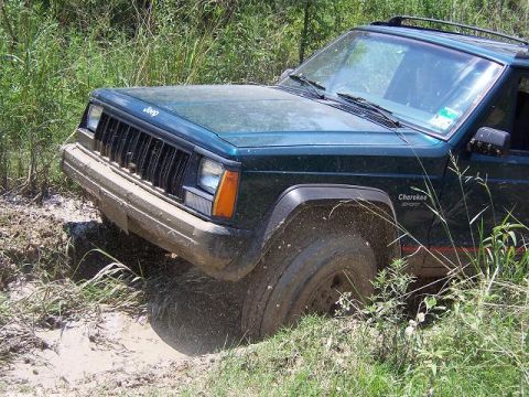 1996 Jeep Cherokee - stock tires giving it all its got