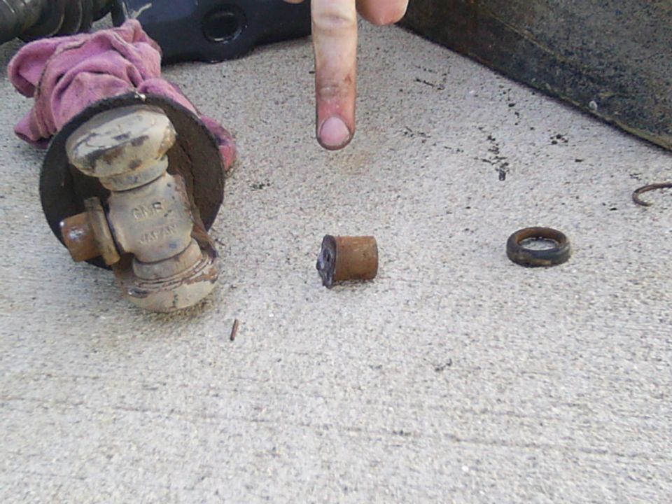Broken u-joint