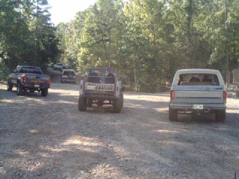 1984 Ford Bronco - And they're off!!!