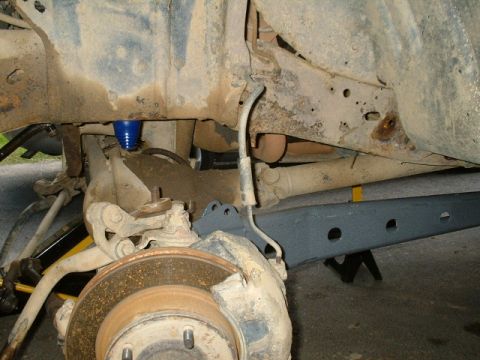 1991 Ford Bronco - Driver's side radius arm installed