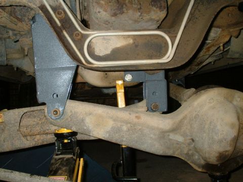 1991 Ford Bronco - Both new dropdown brackets