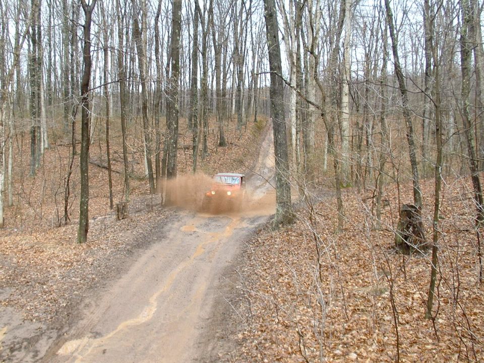 Dave hittin the first small hole