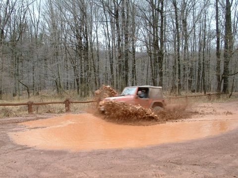 1991 Ford Bronco - Still playin in the same hole