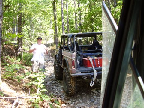 1990 Ford Bronco - Yeah, I made it without lockers