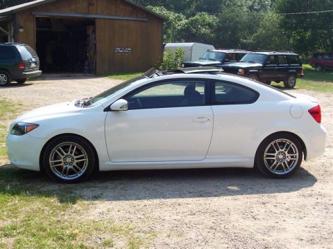 2005 Scion tC