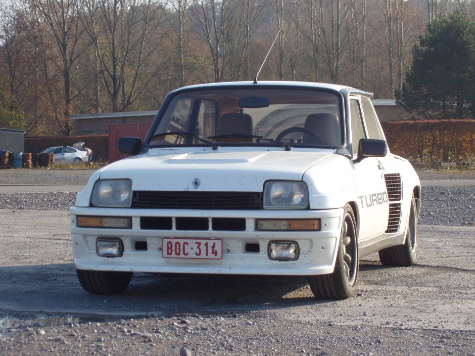 1982 Renault LeCar “5 TURBO”