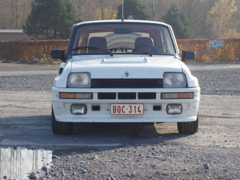 1982 Renault LeCar “5 TURBO”