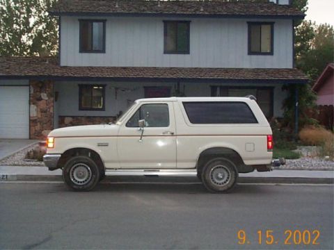 1990 Ford Bronco photo