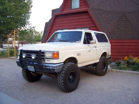 1990 Ford Bronco photo