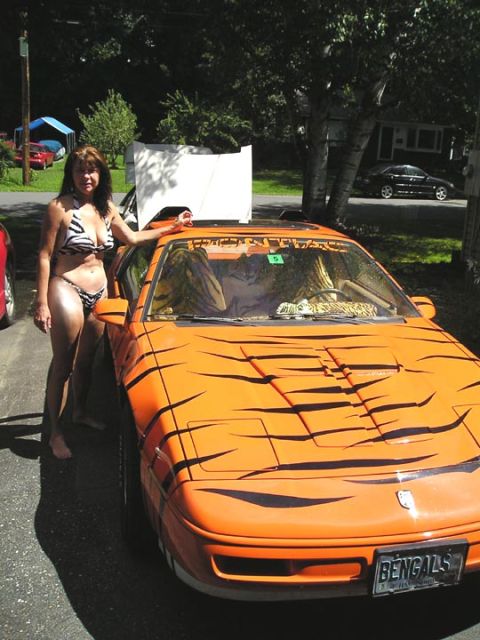 1984 Pontiac Fiero - This 1984 Pontiac Fiero sports a unique tiger stripe paint job and a custom 'BENGALS' license plate.
