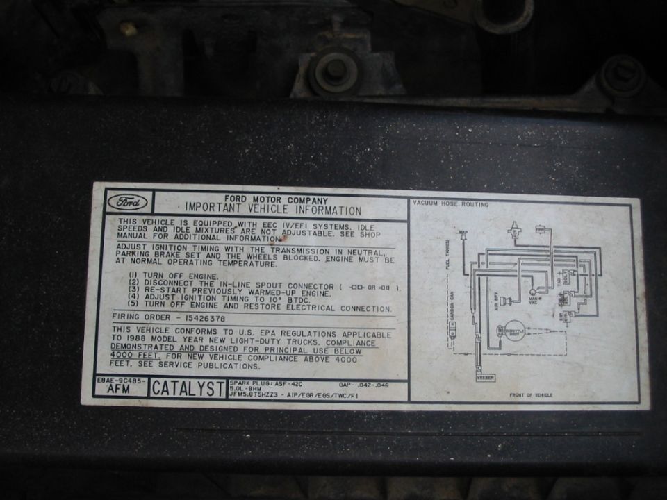 1988 Ford 5.0L emissions decal with EEC IV/EFI timing steps and vacuum hose routing diagram