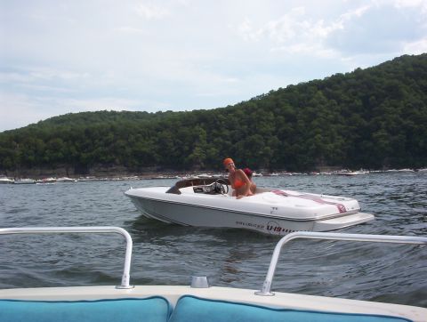 1996 Four Winns 191 Unlimited