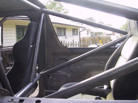 1983 Ford Bronco - side view of back close-up