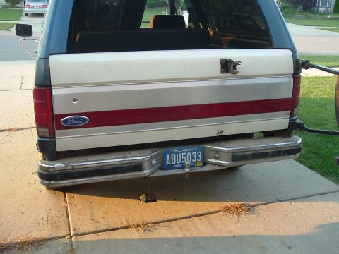 1982 Ford Bronco - Mounted 8-7-05