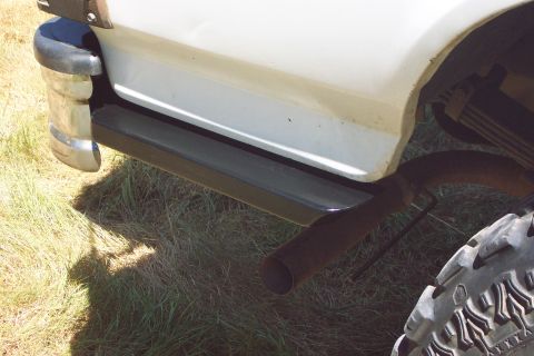 1996 Ford Bronco - Rock Slider Rear Quarters (8/6/2005)
