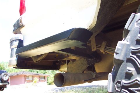 1996 Ford Bronco - Rock Slider Rear Quarters (8/6/2005)
