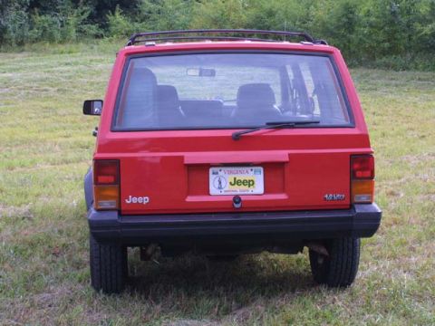 1993 Jeep Cherokee - Rear View