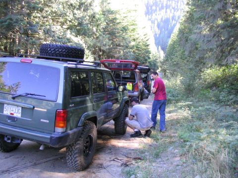 2000 Jeep Cherokee - Airing down the tires