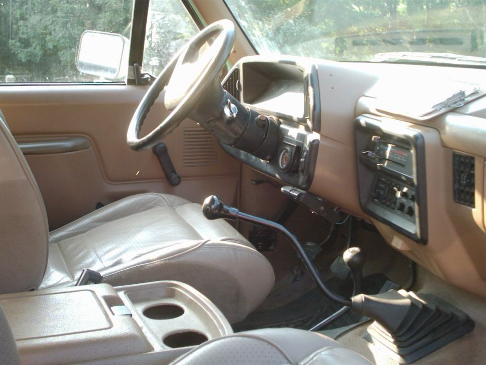 4 speed, A/C, and tilt column.
