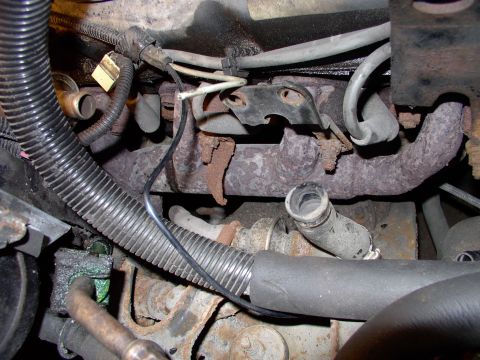 1990 Lincoln Town Car - The passenger's side plugs are now reasonably accessible to creative types, with plenty of tools. I don't know how I'd have got to them wit…