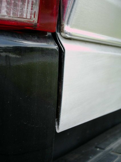 1992 Ford Bronco - This photo shows a close-up view of the body panel gap near the taillight of a vehicle.