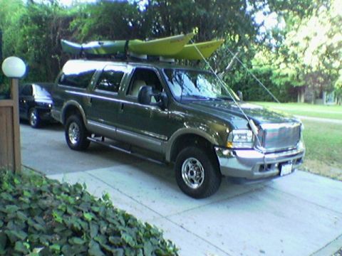 2002 Ford Excursion photo