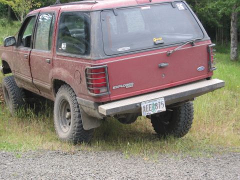 1991 Ford Explorer - This 1991 Ford Explorer is modified for off-road use with a lifted suspension and large tires.