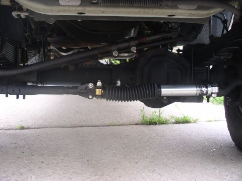 2000 Ford Excursion - DR dual steering stabilizer with DR shocks