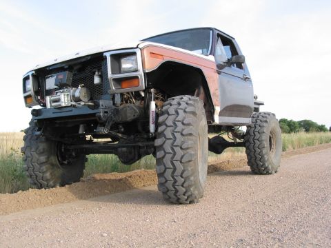 1981 Ford Bronco - I just like this one :-)