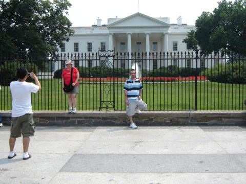 1986 Ford Bronco - Tourists visit the White House, posing for pictures in front of the iconic building.