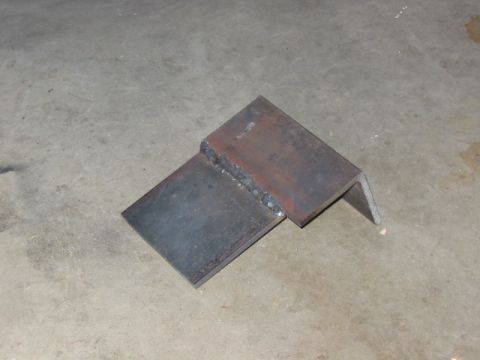1995 Ford Bronco - bracket fabbed up to bolt to cage radius arm frame bracket to box to the inside.
