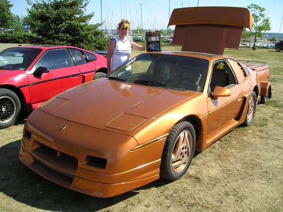 1986 Pontiac Fiero “GTRox”