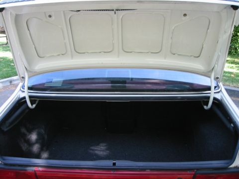 1989 Peugeot 405 photo