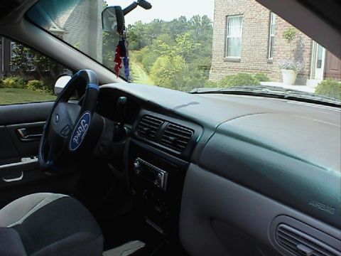 2000 Ford Taurus photo