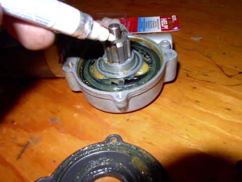1990 Lincoln Town Car - Just to be safe I index marked the gear with the case, to help reassembly.