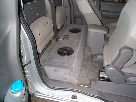 2005 Nissan Frontier photo