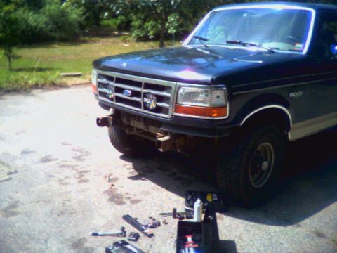 1993 Ford Bronco - Took the bumper off to take some measurements for the new one I'm working on.