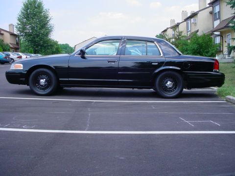 1999 Ford Crown Victoria photo