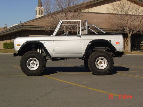 1992 Ford F-150 - My friends Bronco 76, with 351W and C6 nissan seats