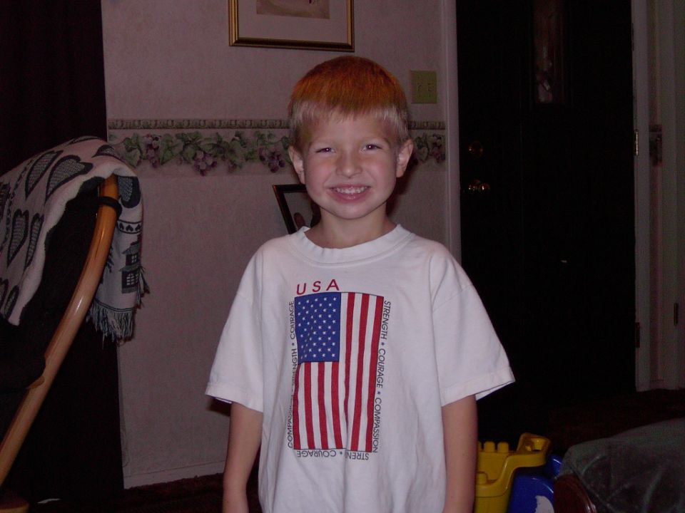 Child in USA t-shirt